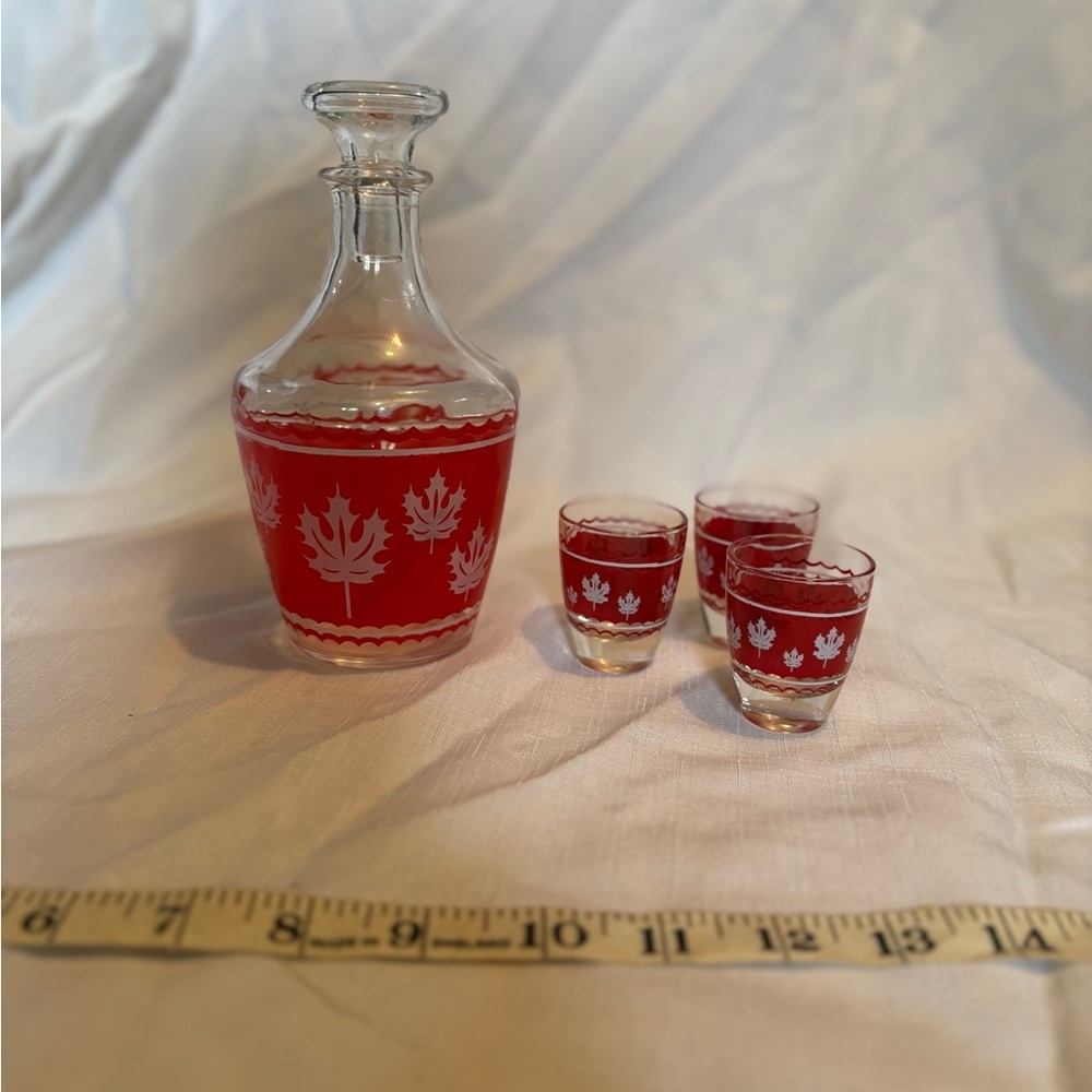 Vintage Red Leaf Pattern Glass Decanter Set